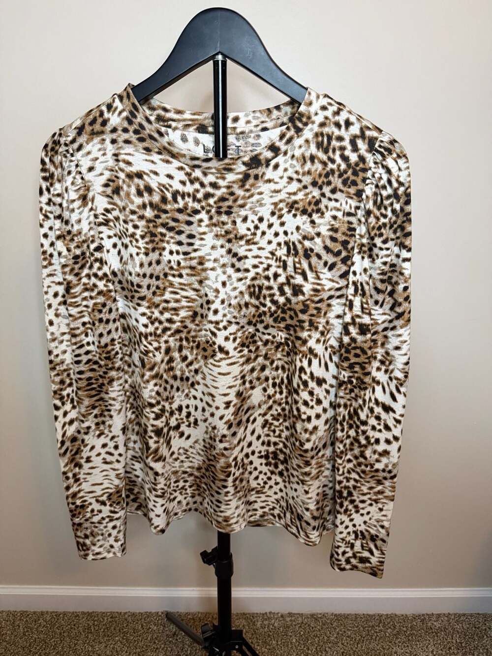 100% Cotton LOFT Women's Leopard Print Long‎ Sleeve Puff Shoulder Top-M